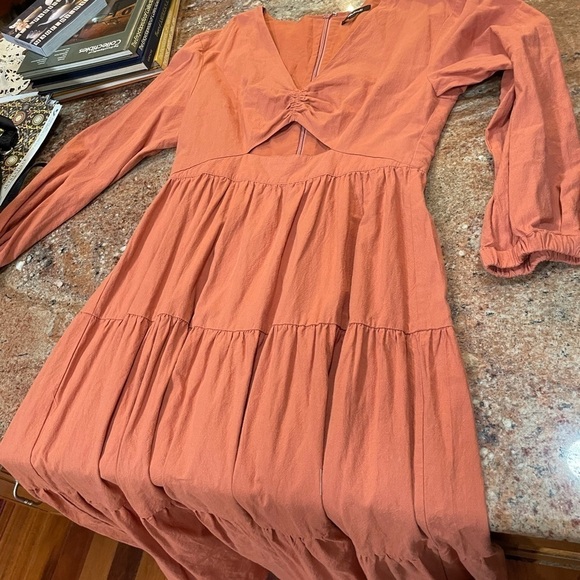 MADEWELL | Cutout Midi Dress - Picture 4 of 9